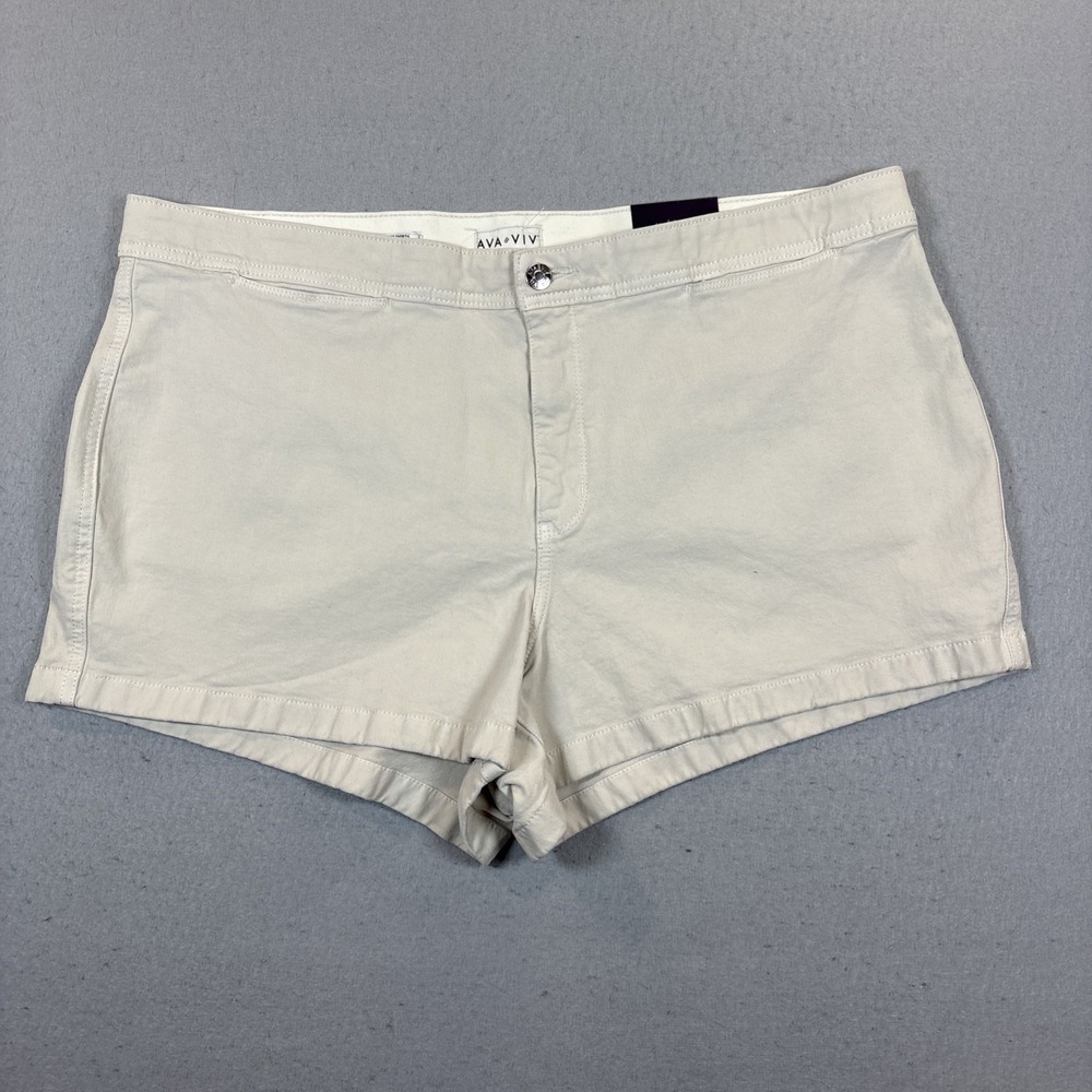AVA & LIV Women MIdi Short High Rise Relaxed Fit Shorts 22R Beige Denim NWT